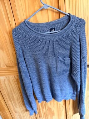 GAP Women's Crewneck Sweater in Blue
